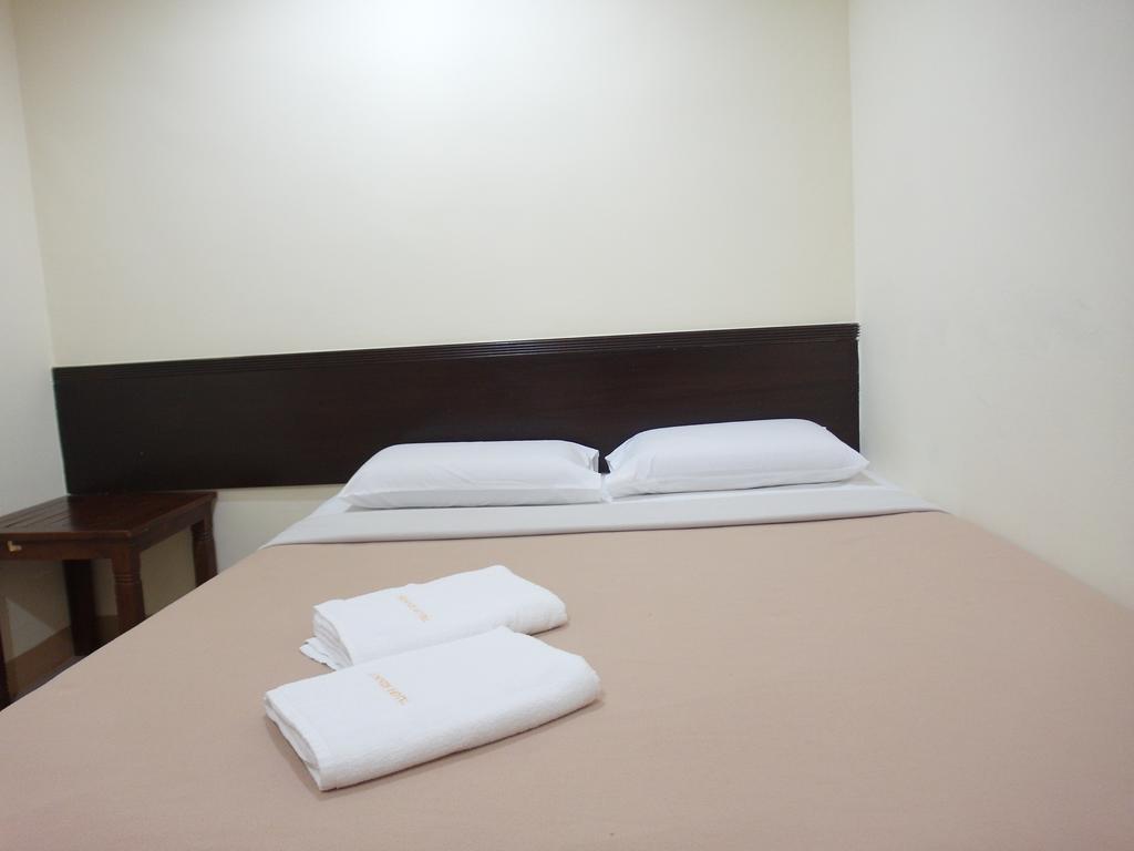 Sunnie Hotel Johor Bahru Pokoj fotografie